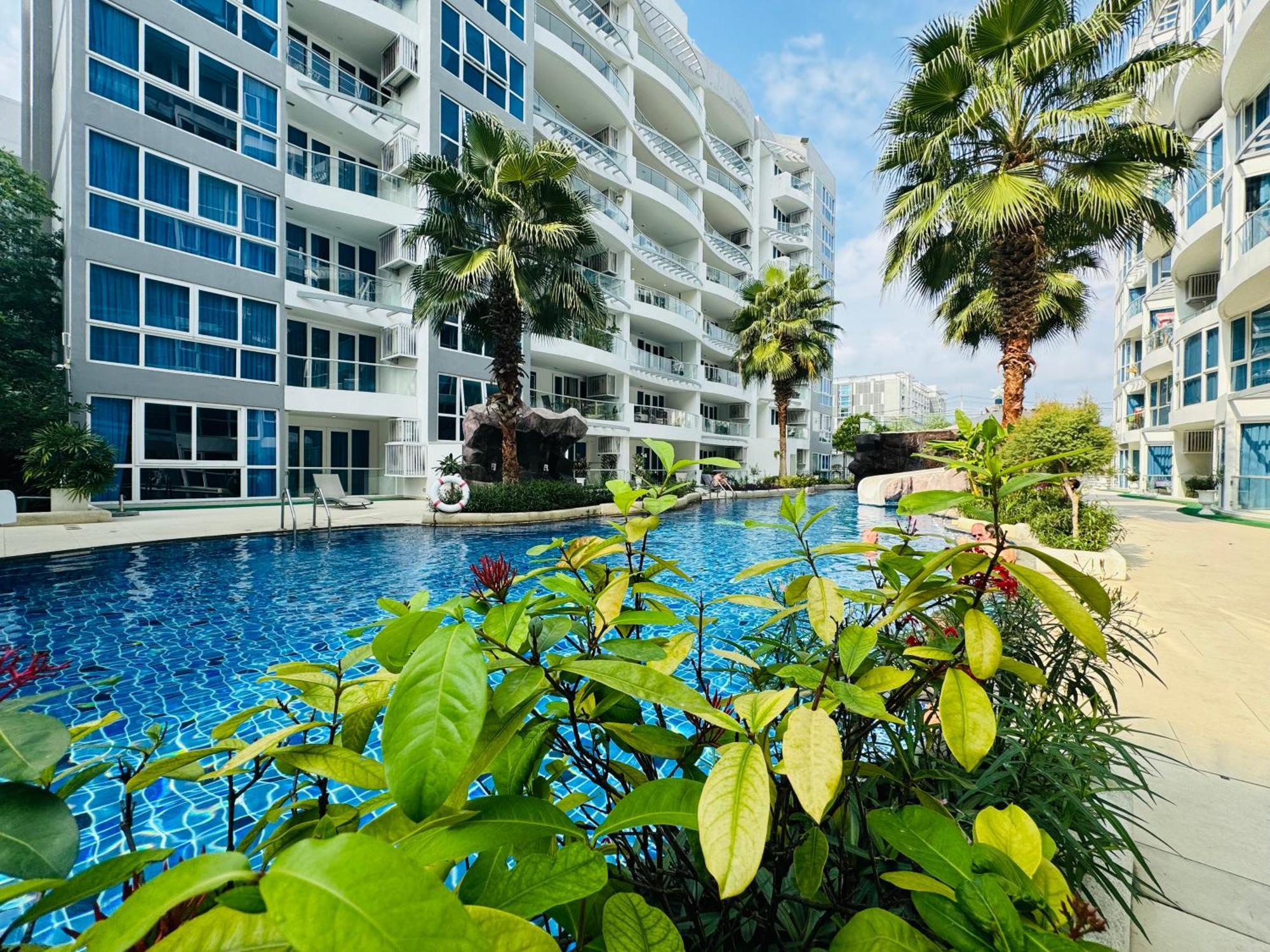 Grand Avenue Conde Pattaya公寓 外观 照片